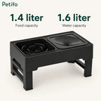 Raised pet feeding station displaying a 1.4-liter food capacity and 1.6-liter water capacity.