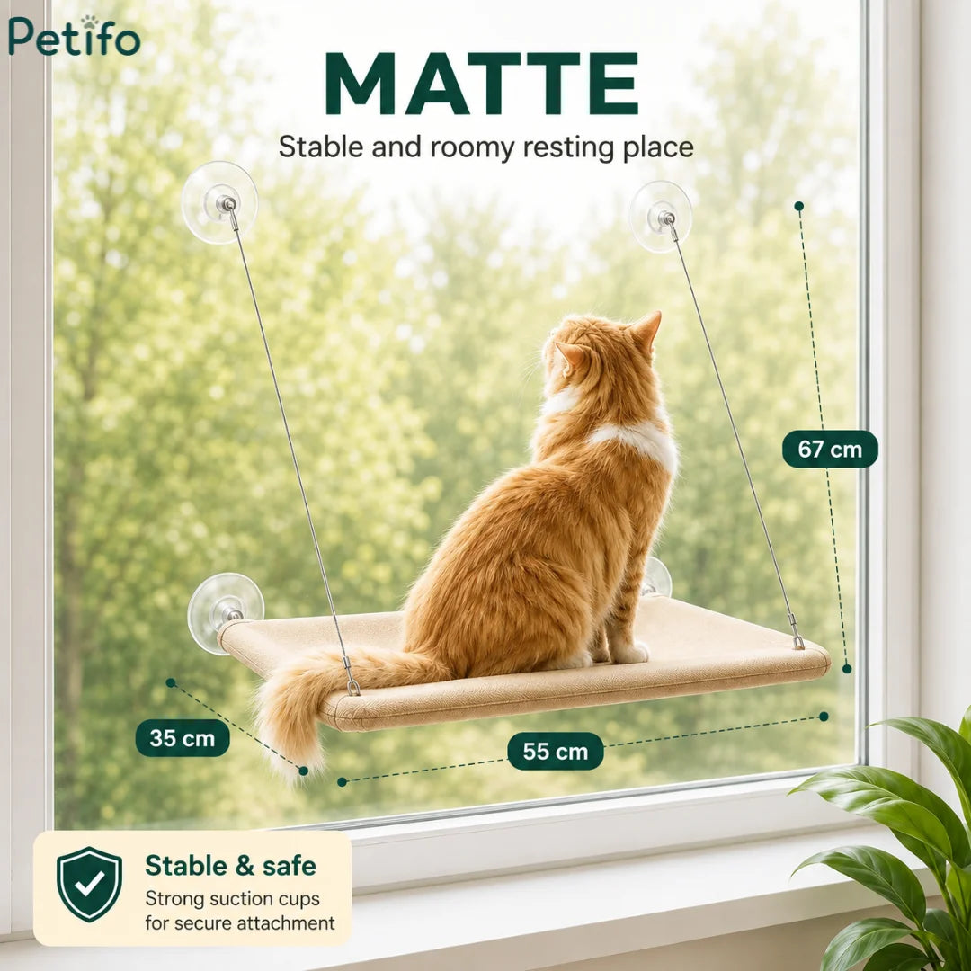 An orange cat sitting on the hammock with overlay dimensions showing a width of 55 cm, depth of 35 cm, and total height of 67 cm.
